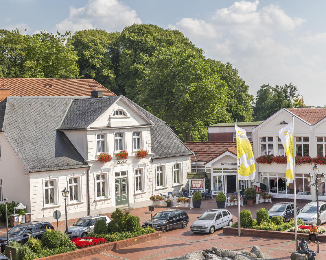 Geschichtsträchtiges Hotel nur 15 Kilometer von der Nordsee entfernt ist das 4 Sterne Hotel Ringhotel Residenz in Wittmund
