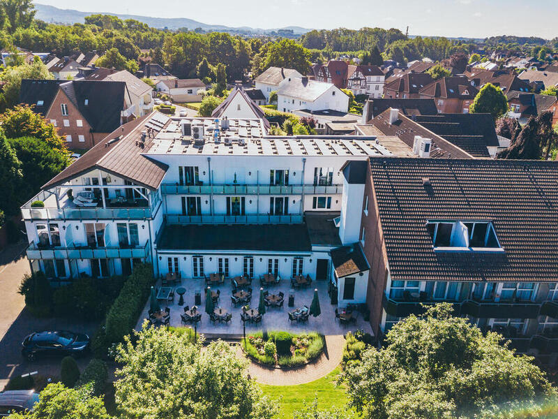 Hotelansicht von oben Ringhotel Drei Birken von oben in Bad Rothenfelde